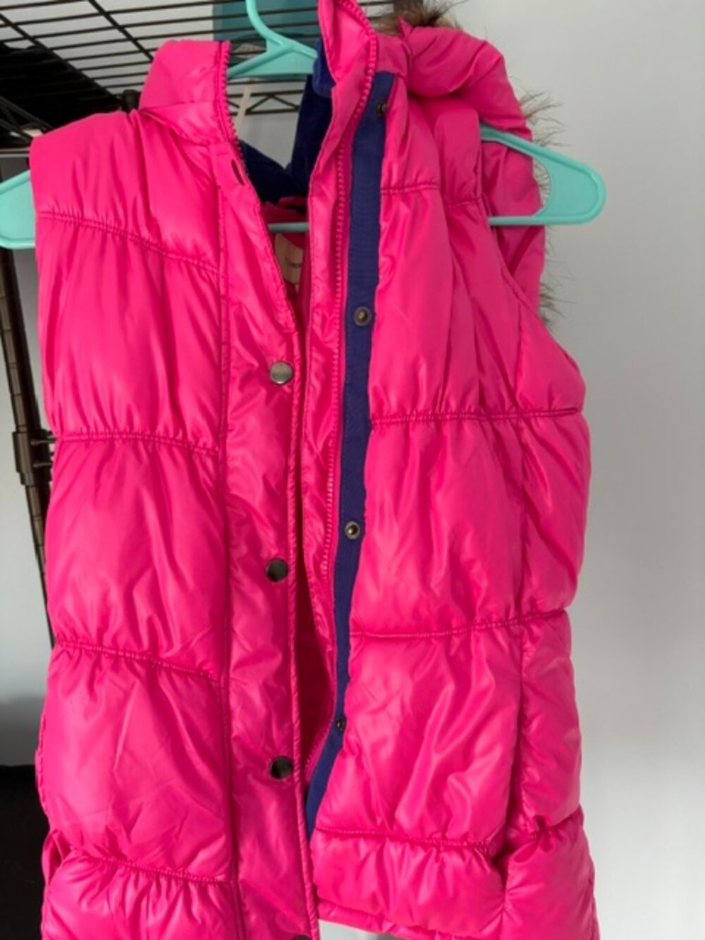 Puffy winter vest with removable 'fur' lined hood